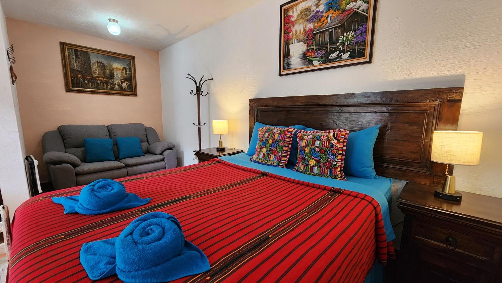 Magnolias Hotel Antigua Room photo